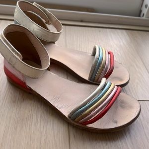Chloe rainbow kids sandals (sz 31)